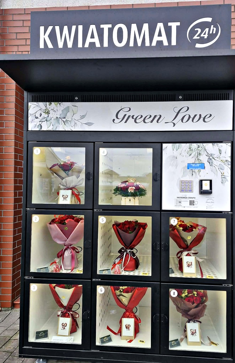 Kwiatomat Green Love w Turku, czynny całą dobę